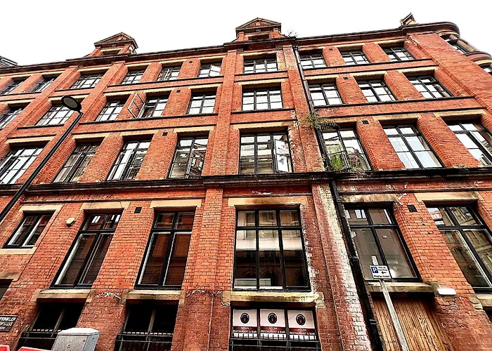 Chic Georgian Flat In Central Manchester